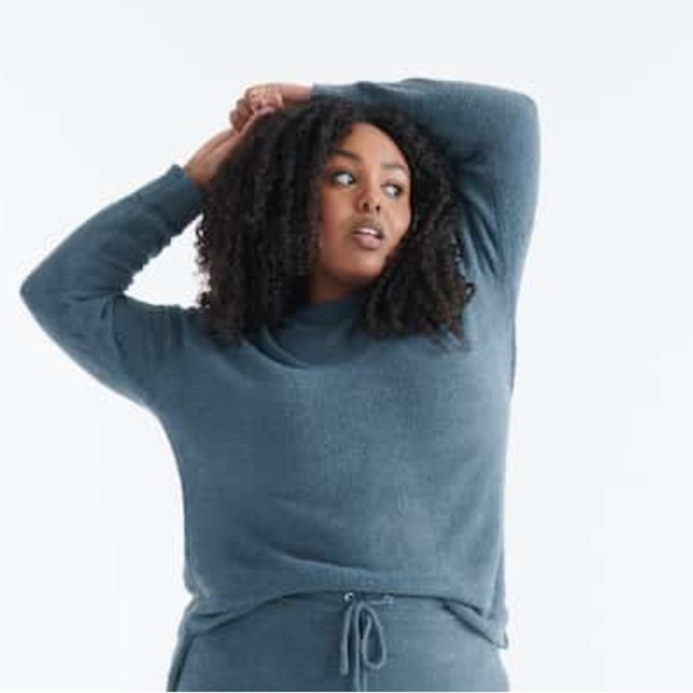 KNIX Cozzzy Soft Crew Top Pullover Sweater Stretch Blue Muted Teal Minimalist XL